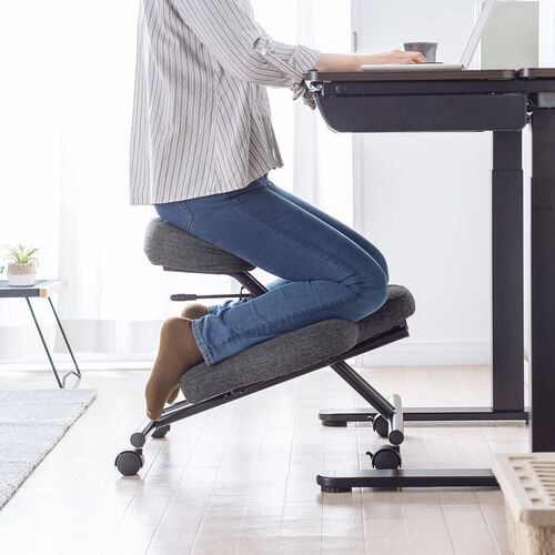 アウトレット】バランスチェア 高さ調整 ガス圧 角度調整 キャスター