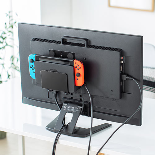 Nintendo Switchディスプレイ LEDで光るNintendo Switch用ショーケースがサンコーから