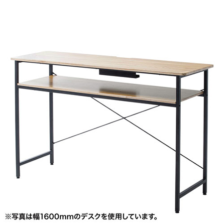 【アウトレット】スタンディングデスク(W1400×D500・ミーティングデスク・薄い木目・中間棚・ケーブルトレー付き)