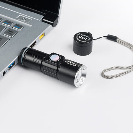 小型LEDライト USB充電式 防水 IPX4 最大120ルーメン ハンディ